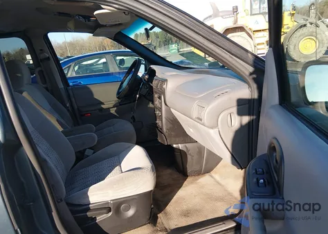 2004 Chevrolet Venture Ls from USA, damaged, VIN 1GNDX03E44D171019